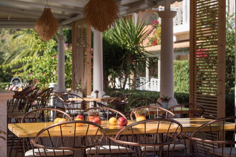 Aeolos Boutique Hotel & Suites Kalamaki  Ngoại thất bức ảnh