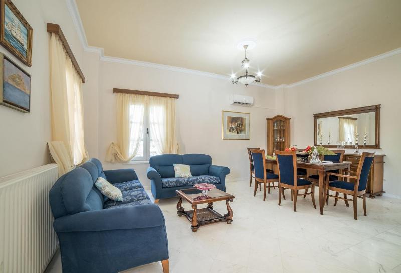 Aeolos Boutique Hotel & Suites Kalamaki  Ngoại thất bức ảnh